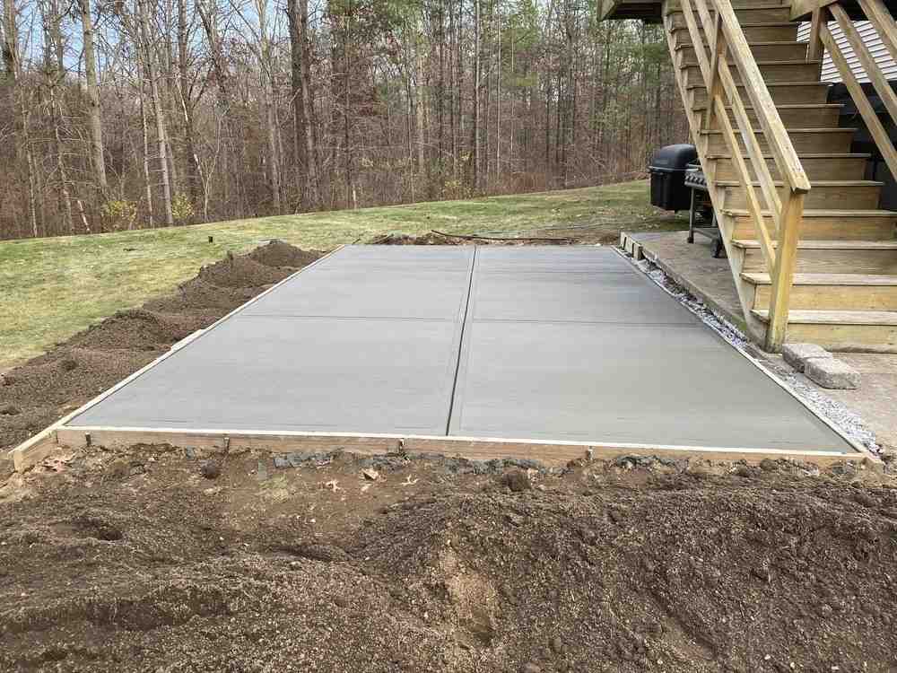 How to Install a Concrete Slab With French Drain How to Install a Concrete Slab With French Drain
